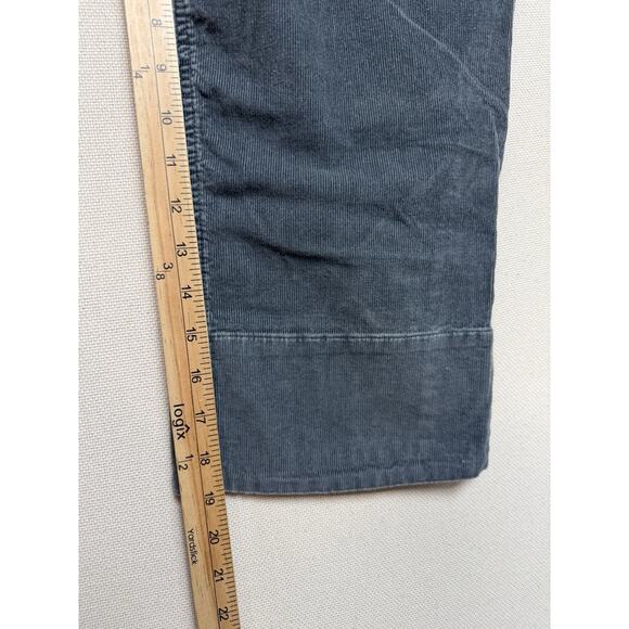 TORRID Women's Gray Corduroy Capris Sz 14 Preppy Classic Casual - Picture 11 of 14